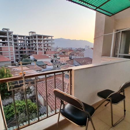 Cozy Apartment In The City Center 2 Shkodër エクステリア 写真