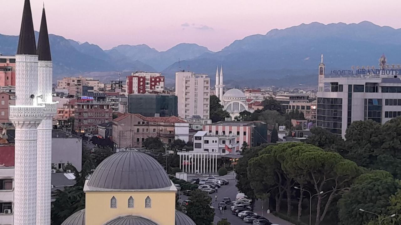 Cozy Apartment In The City Center 2 Shkodër エクステリア 写真
