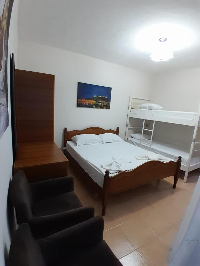 Cozy Apartment In The City Center 2 Shkodër エクステリア 写真